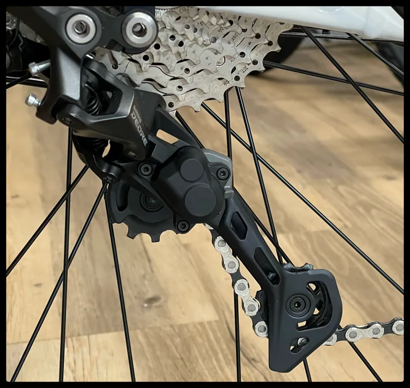 Momentum Voya E+3 25km/h Small Lunar Front and Rear Racks 2023-11